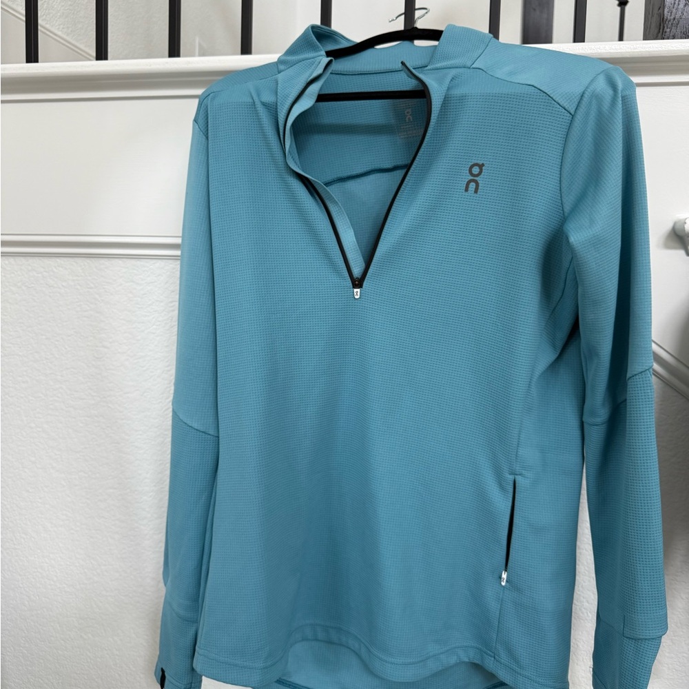 OnCloud climate shirt